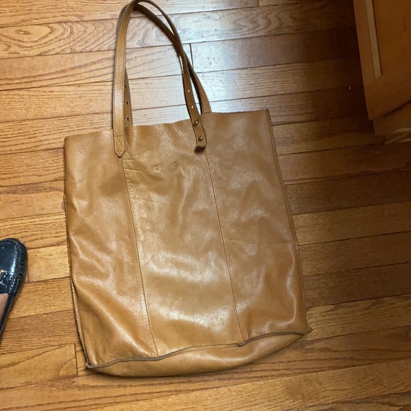 Madewell McCarren Leather Tote - Picture 13 of 16